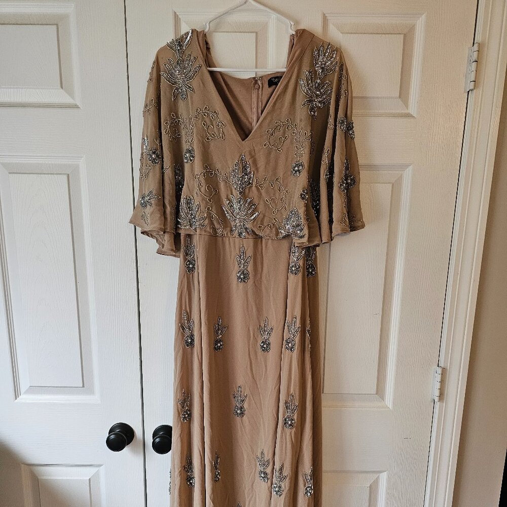 Lovedrobe Luxe UK26 US20 Embellished Putty and Silver Sequin Dress
